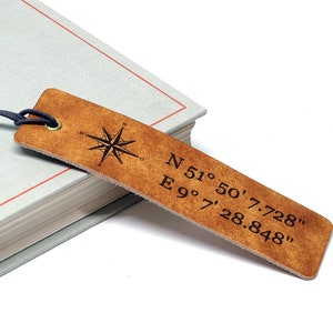 Personalizable leather bookmark - gift for partners & friends with personalized engraving - Homezone