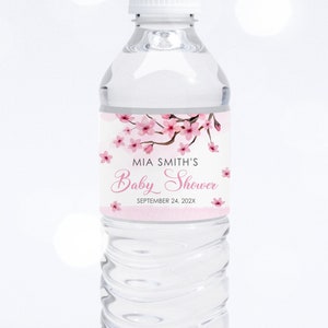 Bottiglia d'acqua di fiori di ciliegio modificabile Etichetta baby shower di compleanno bottiglia d'acqua ragazza fiore rosa Scarica l'etichetta Modello stampabile di Corjl