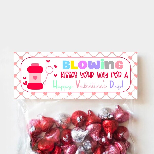 Blowing Valentine's Day Treat Bag Topper, Classroom Favor Bag, Goody Bag Topper, Kid's Treat Bag, blowing, blow kisses, PRINTABLE