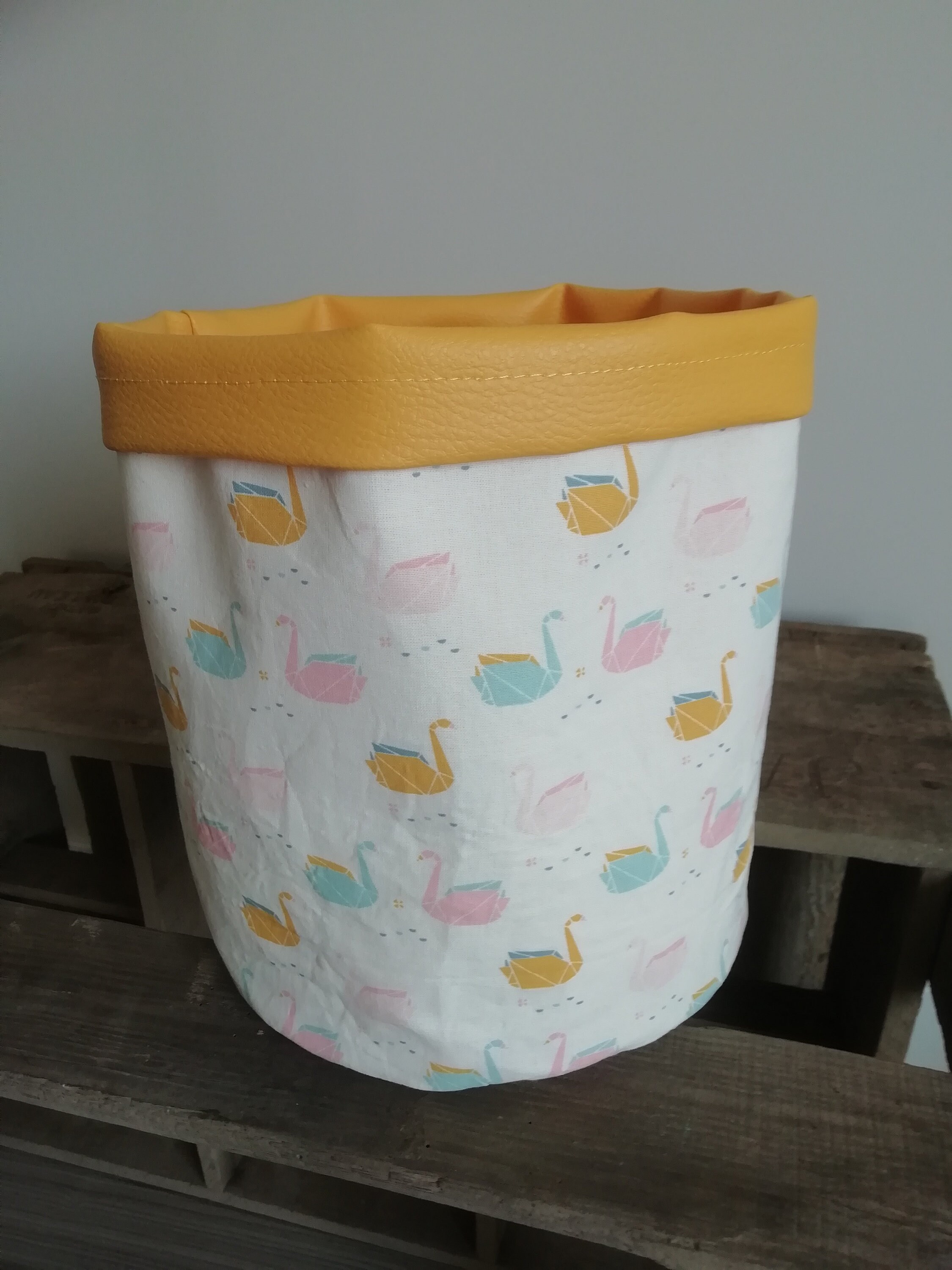 Corbeille Simili Cuir Panière Vide Poche Organisateur Chambre-Cygnes