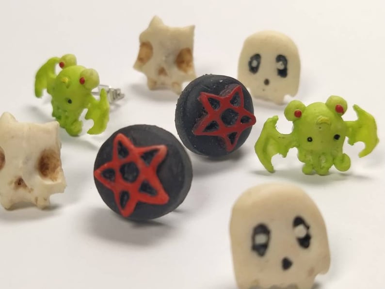 dark baphomet seal Cuthulhu Cat Skull inverted staff Earrings Halloween Ghost earrings goth horror satanic star