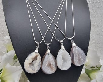 Druzy Agate Pendant Necklace