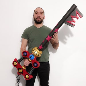 Aangepaste replica Keyblade cosplay-rekwisieten - aangepaste cosplay zwaardcommissie - cosplay rekwisieten aangepaste volgorde