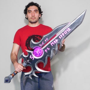 Custom cosplay sword commission - cosplay props custom order