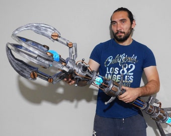 Custom Cosplay Staff Commission - Handmade Prop Replica