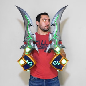 Custom cosplay daggers commission - prop custom order