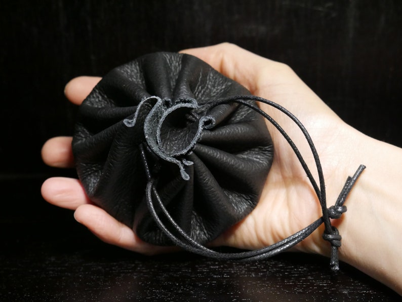 Genuine leather purse coin purse dice bag jewelry pocket medieval traditional ecological upcycled men's gift Réglisse