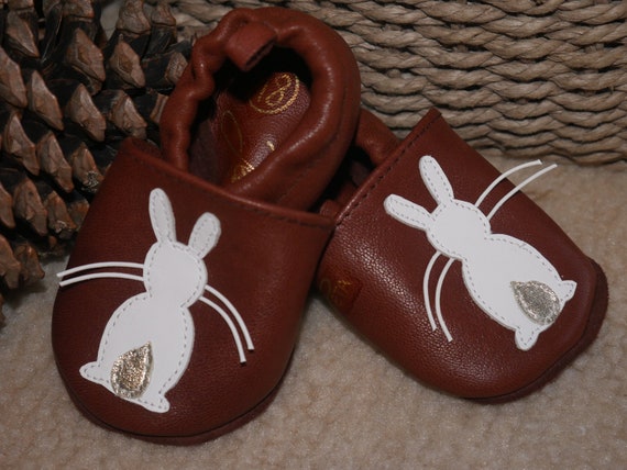 Chaussons cuir souple bébé enfant garçon fille lapin.