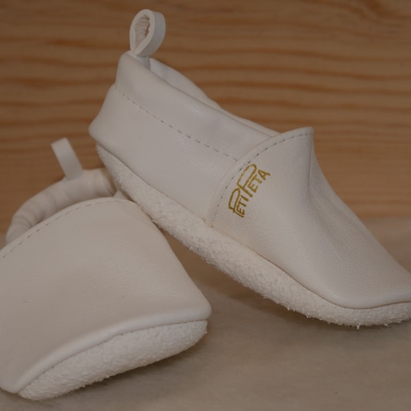 chaussons cuir écologique souple bébé blanc doré fille mixte tannage végétal cadeau naissance anniversaire france créateur local naturel