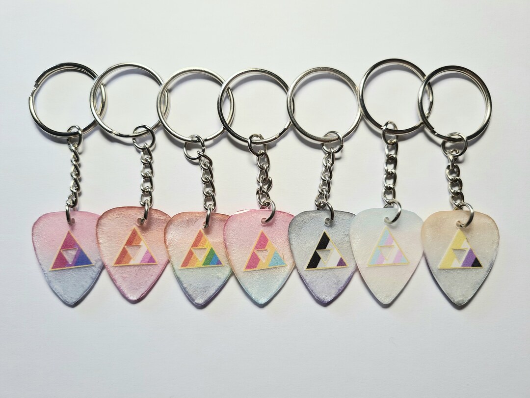 Zelda Triforce Pride Keyrings - Etsy