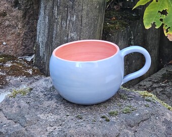 Jumbotasse Cappucino Tee handgetöpfert Keramik ca. 450 ml Farben: blau-grau und lachs