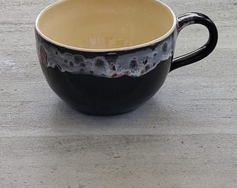 Jumbo mug, black and beige, handmade, approx. 470 ml
