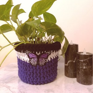 Purple butterfly crochet plant basket, Yarn flower pot cover, Houseplant lover gifts, Mother&#39;s day, Hippie planter, Butterfly lover gifts