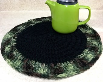 Camo table runner and coaster set, Large centerpiece mat, Rustic home decor, Black and  green, Crochet table topper, Camo gift ideas