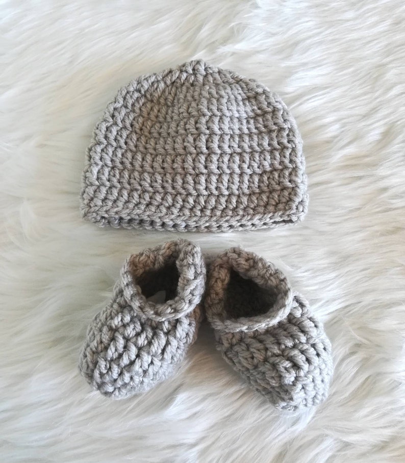 Crochet newborn afghan Blue gray baby blanket hat set Deluxe newborn boy gift Handmade baby booties A20 Infant hat slipper set