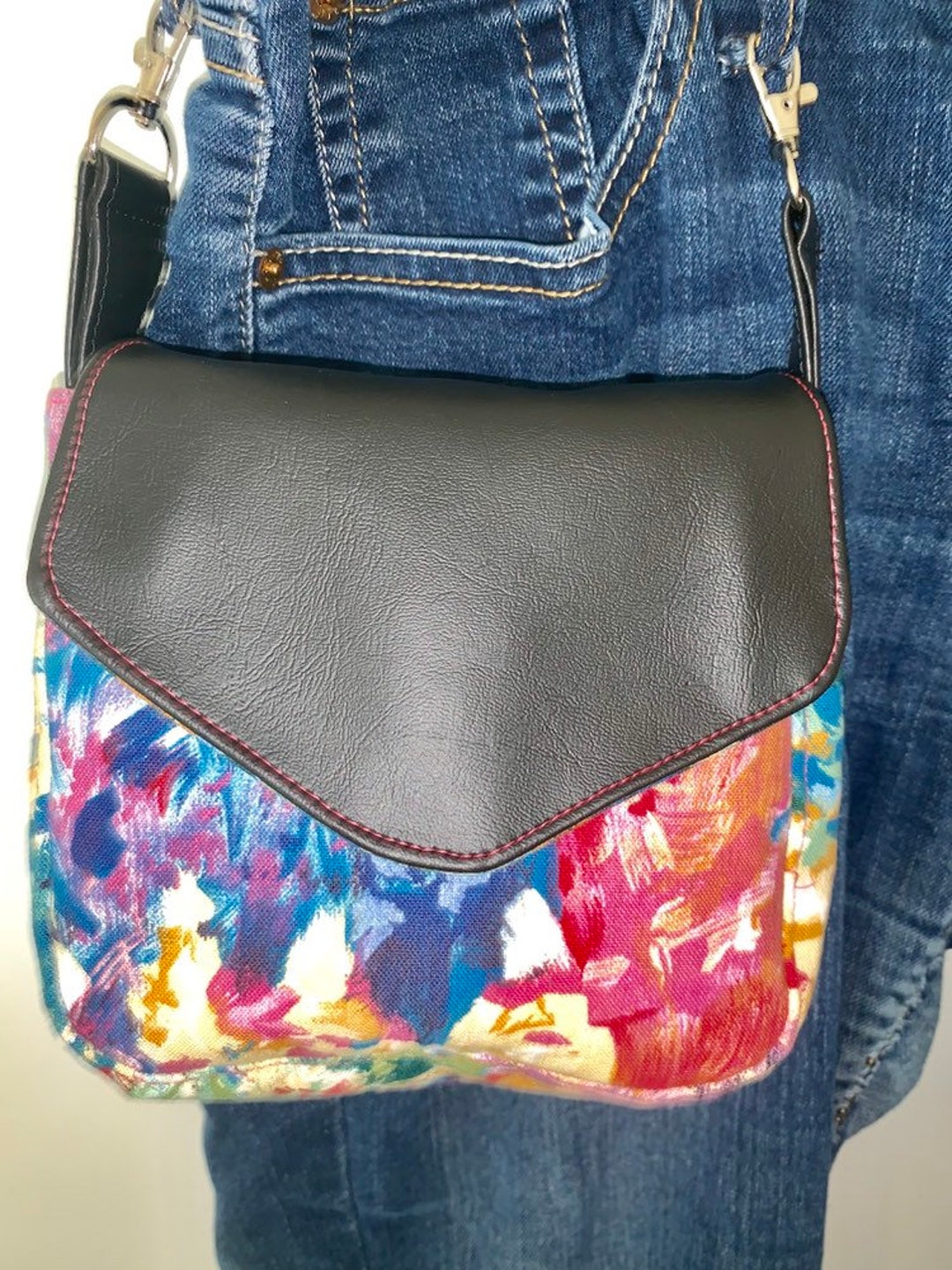 Belt Loop, Hands Free, Purse, With Removable Strap. Great for Festivals