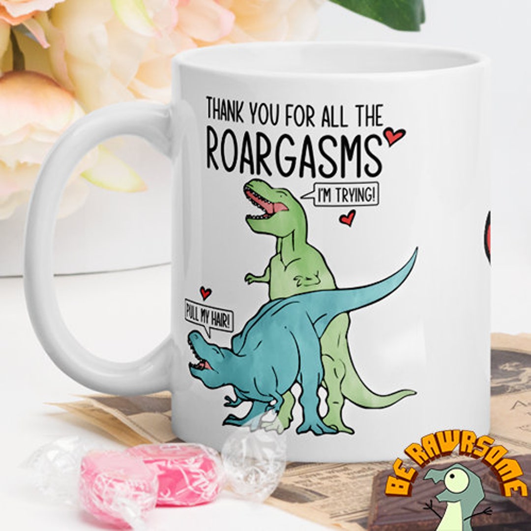 Dinosaur Heat-Changing Mug  Smart and Funny Gifts by UPG – The
