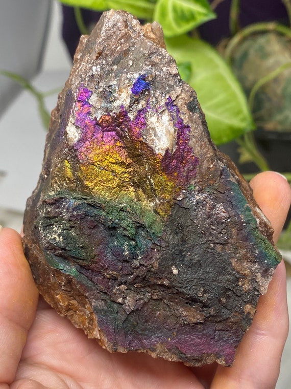 Graves Mountain Quartz with Rainbow Iridescent Hematite
