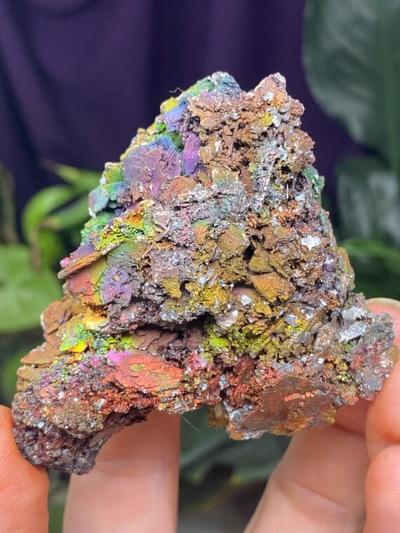 Graves Mountain Kyanite with Rainbow Iridescent Hematite