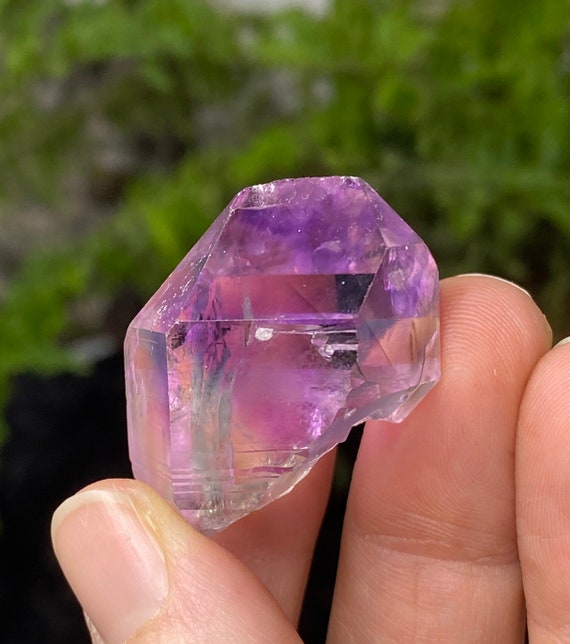 Lustrous Jackson’s Crossroads Amethyst