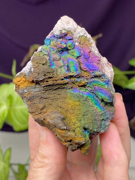 Colorful Graves Mountain Quartz with Iridescent Hematite