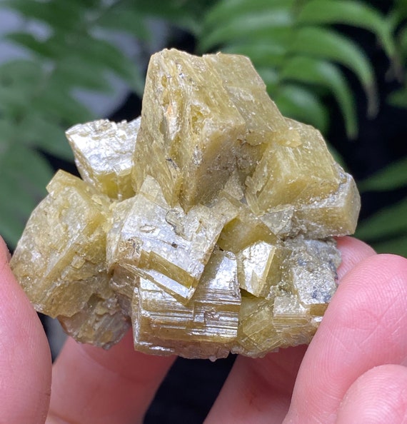Siderite cluster with Calcite and Mica