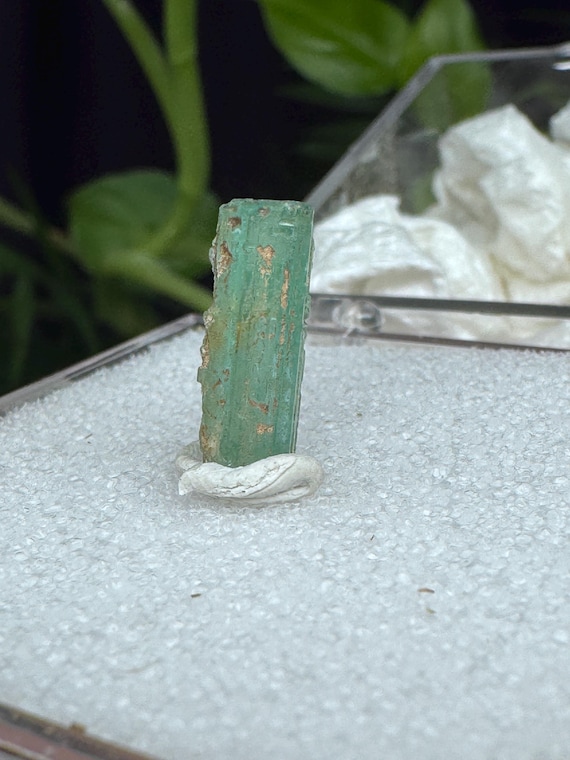 Emerald~Hiddenite, North Carolina~Ledford’s Minerals