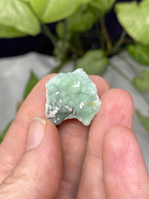 Vibrant Lustrous Arkansas Wavelite