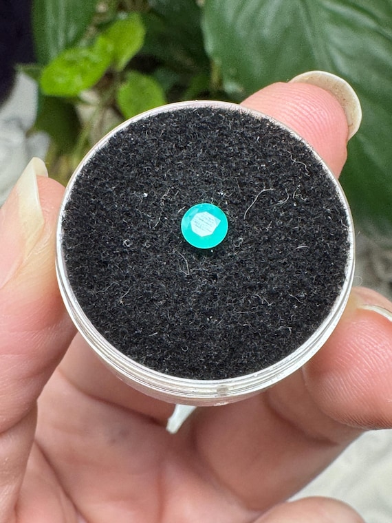 Vibrant High Quality Gem Silica Gemstone~.2 carats~Inspiration Mine, Arizona~Nature Made Goods~Ledford’s Minerals