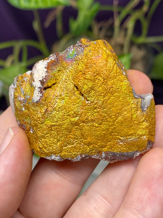 Graves Mountain Quartz with Rainbow Iridescent Hematite