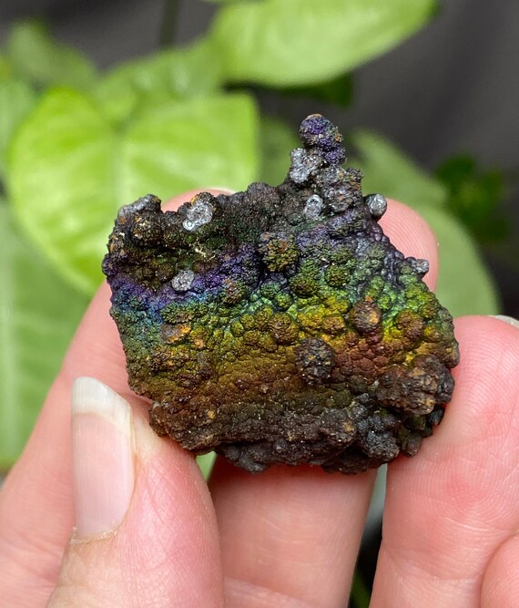 Quartz with Iridescent Hematite