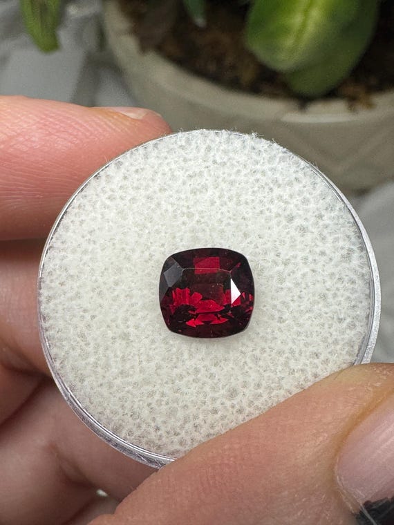 Garnet Gemstone~Crystalline Dream Minerals~Ledfords Minerals