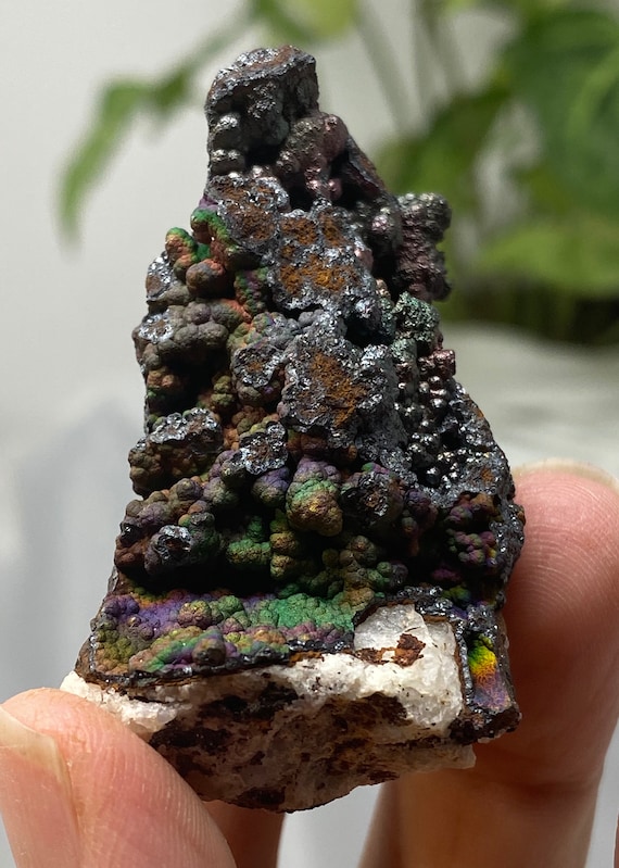 Quartz With Color Changing Iridescent Hematite