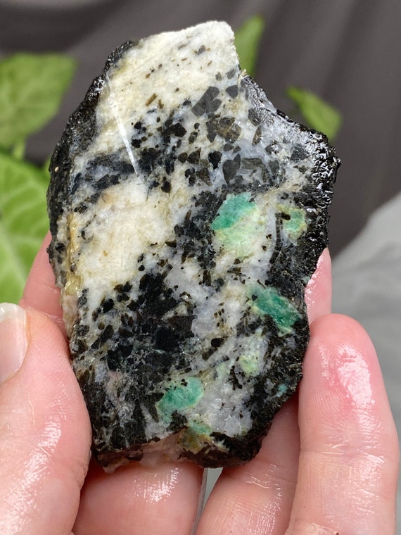 Crabtree Emerald Cabbing Rough Slab