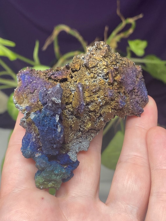 Colorful Graves Mountain Quartz with Iridescent Hematite