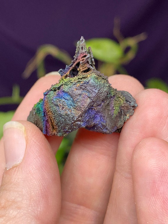 Colorful Graves Mountain Quartz with Iridescent Hematite