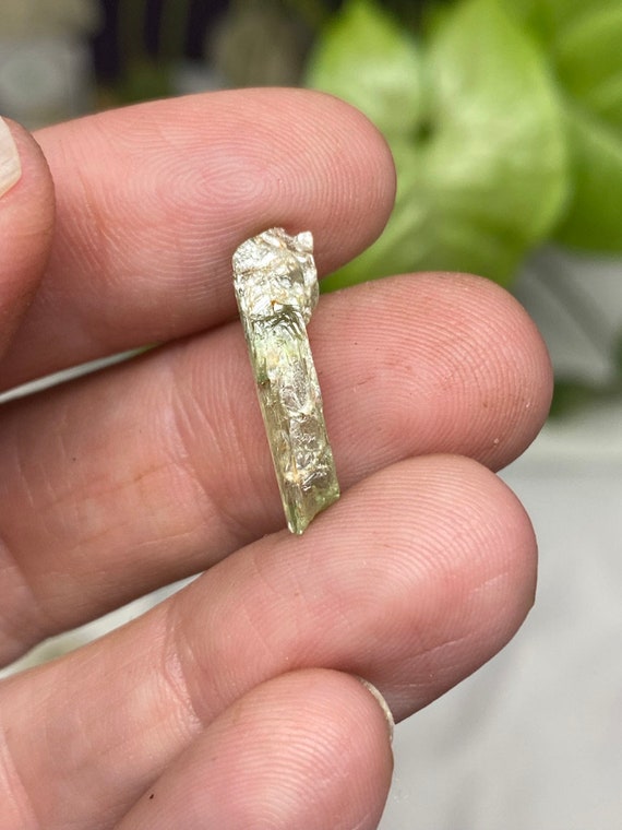 Rare Chromium Green North Carolina Hiddenite Crystal