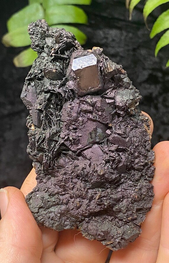 Kyanite and Rutile with Iridescent Hematite