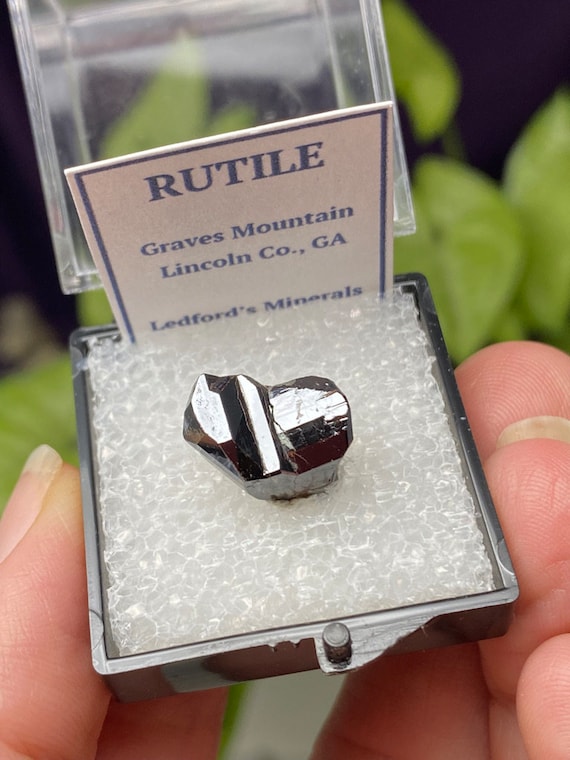Perfect Graves Mountain Rutile Triplet Thumbnail
