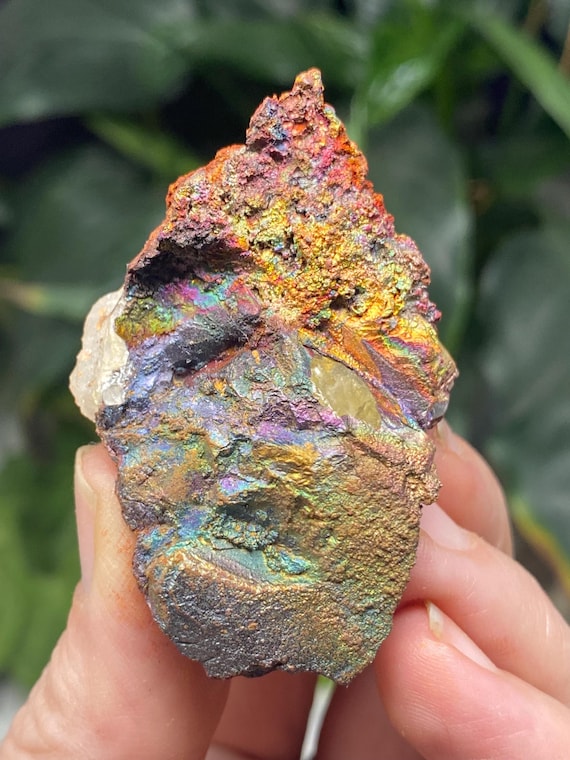 Graves Mountain Quartz with Rainbow Iridescent Hematite