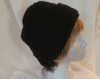Women's winter hat. Beanie.