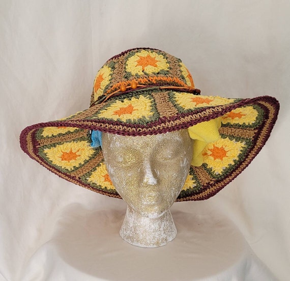 Ladie's sun hat. Beachwear. - image 3