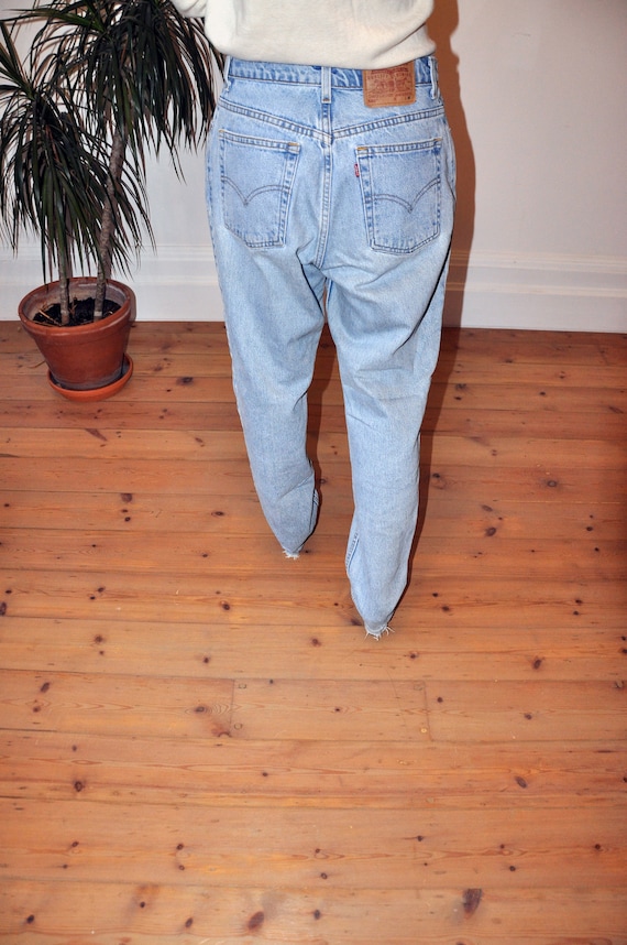 Rare Vintage LEVI'S boyfriend jeans ( Tapered Fit)