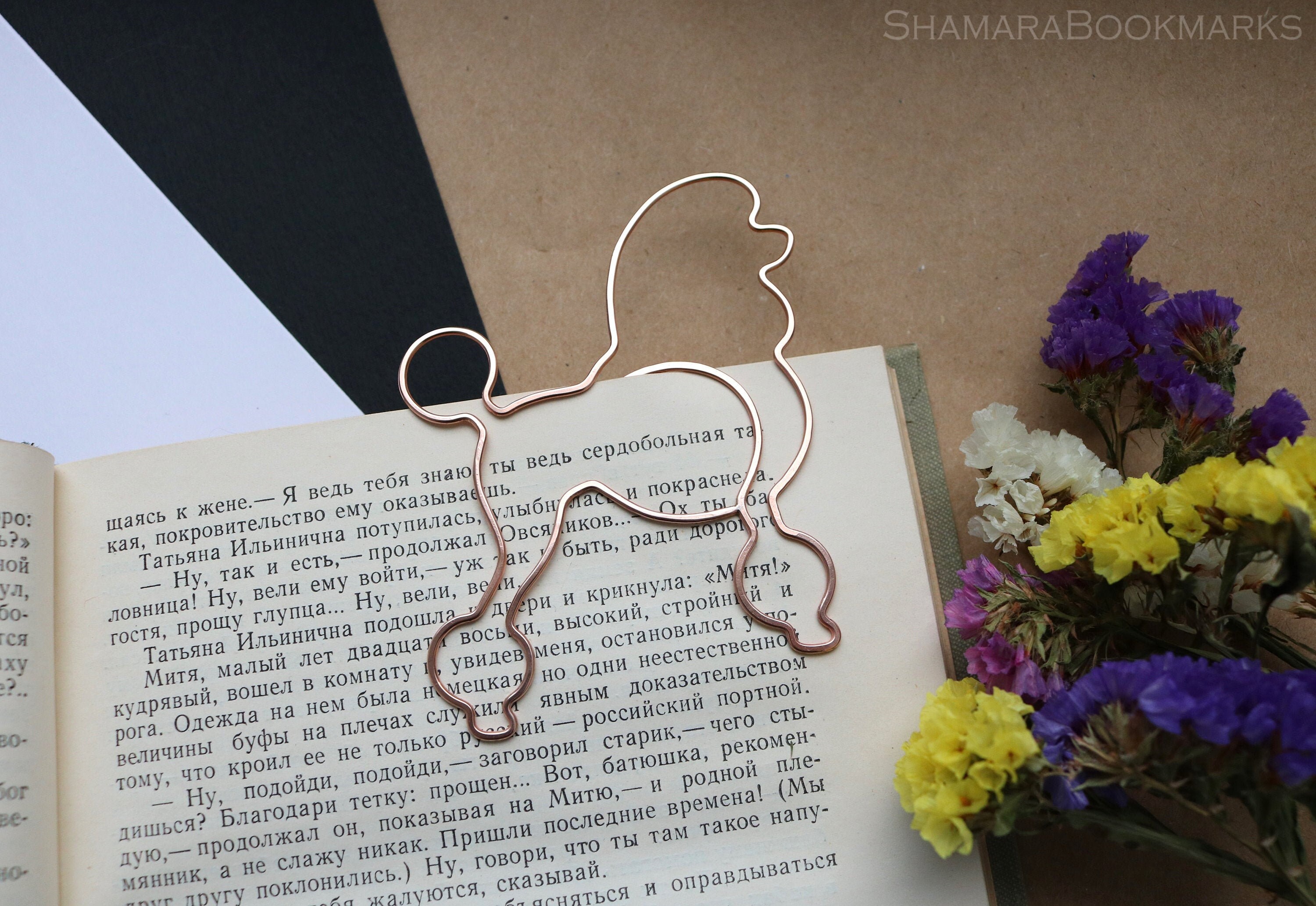 Personalized wire bookmark, paper clip, poodle book mark, pet, dog shaped, party favors, gift for doglover, Customized metal book marker