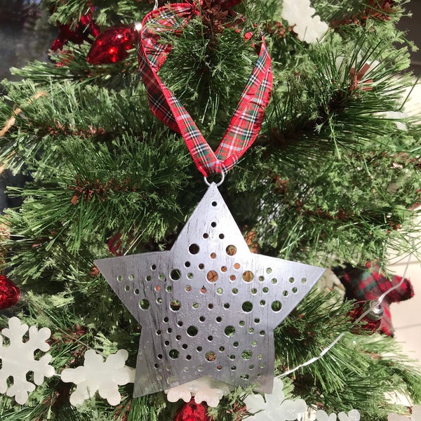 Metal Silver Star Ornament