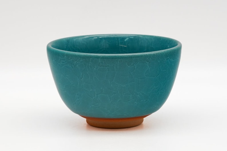Japanese Matcha Bowl - 岡山純三 Okayama Junzō - Turquoise Celadon Snowflake Glazed Chawan