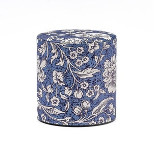 Japanese Chazutsu - 江東堂 Kotodo - Blue White Floral Washi Wrapped Metal Tea Canister - 100g