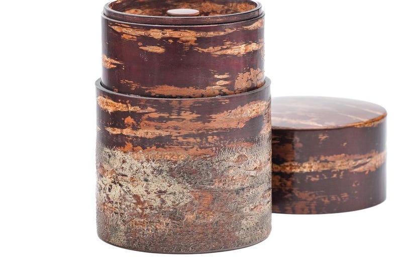 Japanese Canister - Tomioka - Kabazaiku Bokashi Polished Wooden Cherry Bark Tea Canister - Thumbnail 4