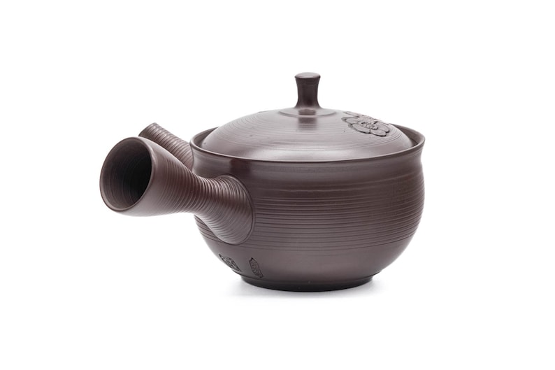 Japanese Kyusu - Gyokuryu Umehara - Brown Yōhen Plum Blossoms Tokoname-yaki Teapot - Thumbnail 5