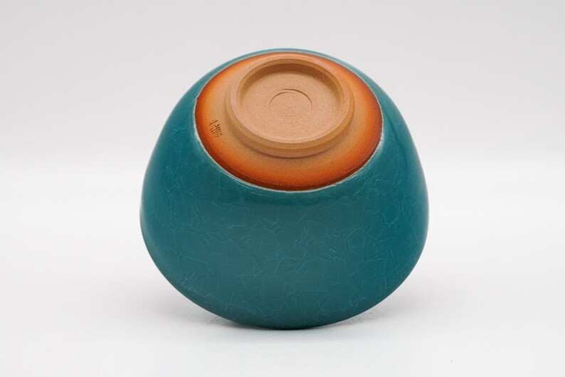 Japanese Matcha Bowl - 岡山純三 Okayama Junzō - Turquoise Celadon Snowflake Glazed Chawan - Thumbnail 5